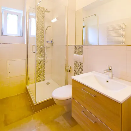 Apartment Haus Anna Wo 2 *